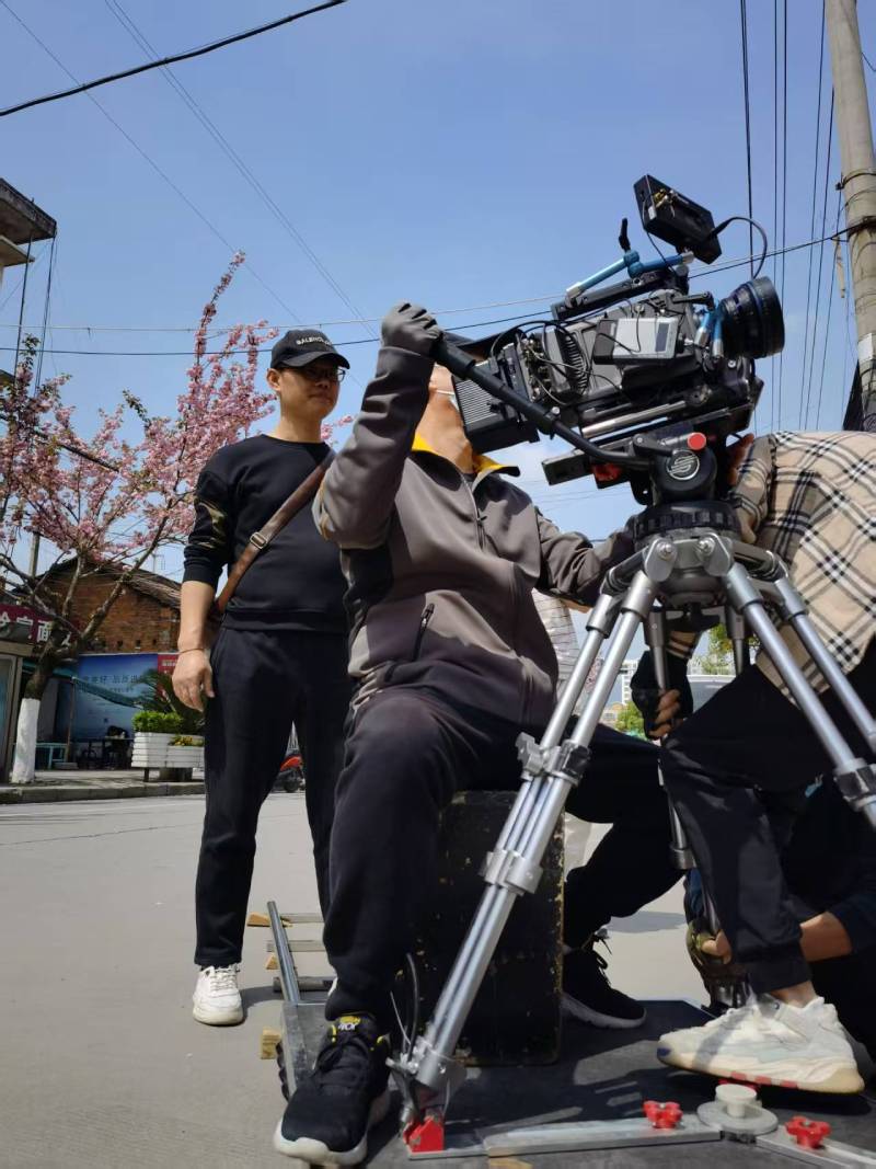 北关区广告片拍摄：快消品牌爆款之选，网感内容适配社媒传播！